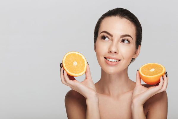 Vitamin C Skincare: Effects, Whitening & Timing